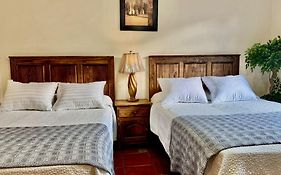 H San Carlo Suite